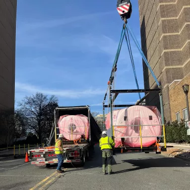 Ever wondered how much an MRI machine weighs? Around SEVEN TONS! Our MedStar Radiology project team 